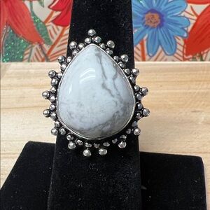 White Howlite and Silver Overlay/plated Teardrop Ring Size 7 1/2 New